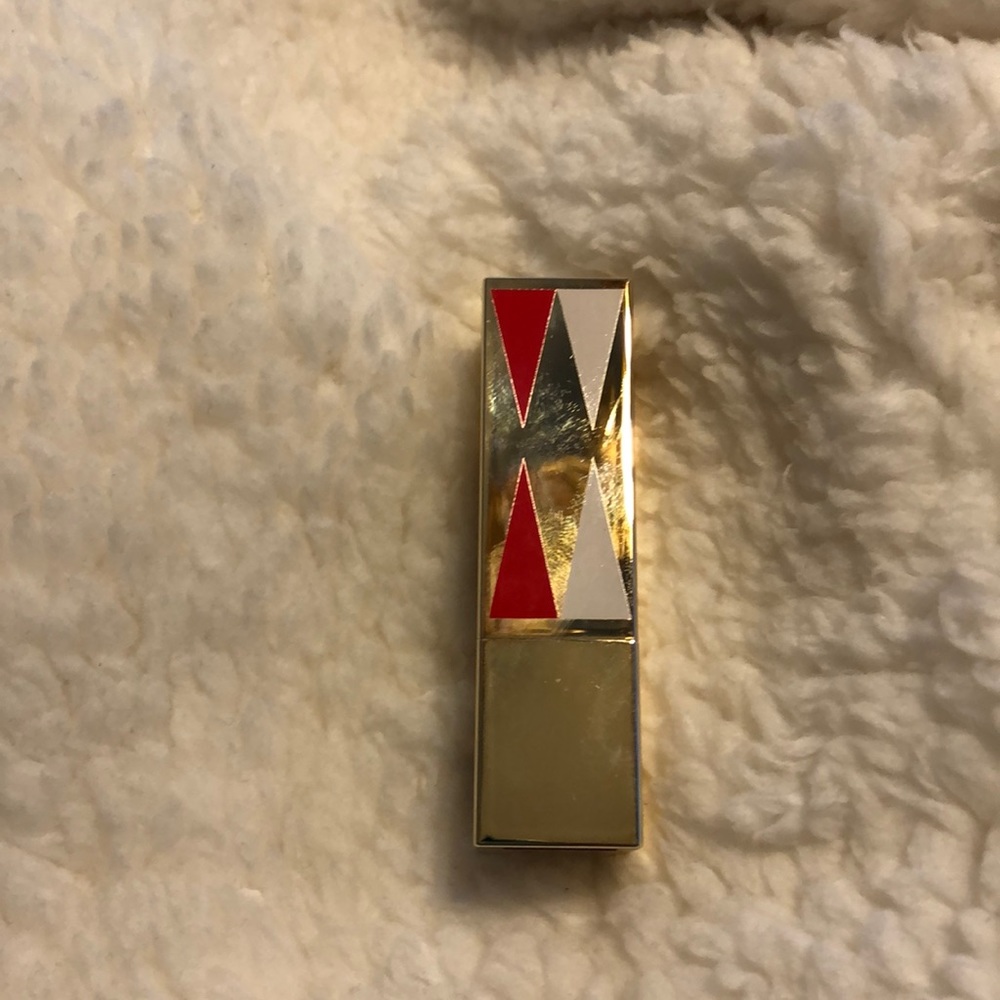 🎉HP🎉 Estée Lauder Sculpting Lipstick in Insolent Plum